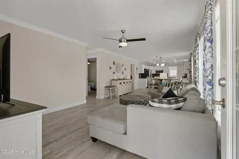 982 Charlotte Avenue Calabash NC 28467