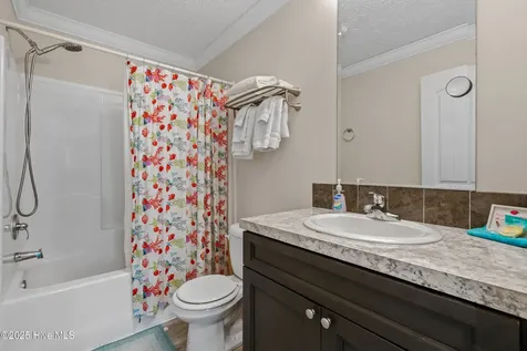982 Charlotte Avenue Calabash NC 28467