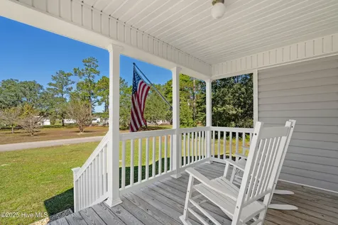 982 Charlotte Avenue Calabash NC 28467