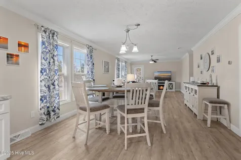 982 Charlotte Avenue Calabash NC 28467