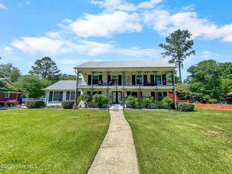 1907 Essex Street Kinston NC 28504
