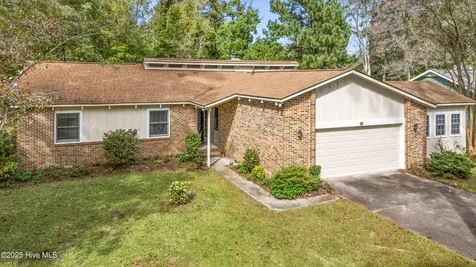 3608 Meadow Drive Morehead City NC 28557