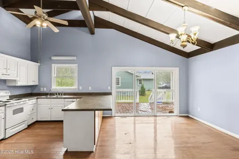 3608 Meadow Drive Morehead City NC 28557