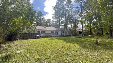 3608 Meadow Drive Morehead City NC 28557