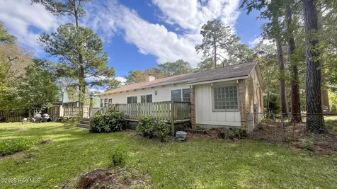 3608 Meadow Drive Morehead City NC 28557