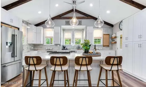 679 Carolina Bay Court Southport NC 28461