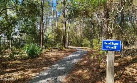 679 Carolina Bay Court Southport NC 28461