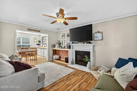 203 Reef Lane Richlands NC 28574