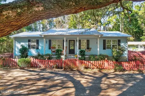 1109 Middle Sound Loop Road Wilmington NC 28411