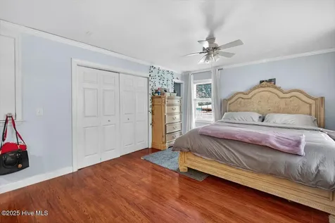 1109 Middle Sound Loop Road Wilmington NC 28411