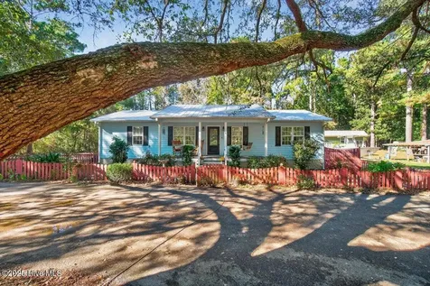 1109 Middle Sound Loop Road Wilmington NC 28411