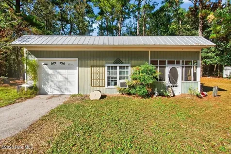 1109 Middle Sound Loop Road Wilmington NC 28411