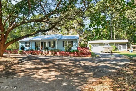 1109 Middle Sound Loop Road Wilmington NC 28411