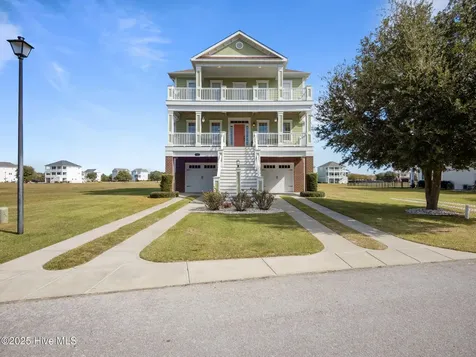 309 Kensington Place Newport NC 28570