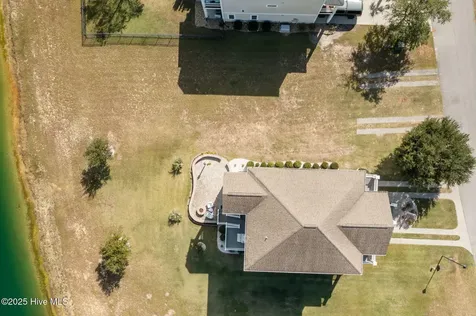 309 Kensington Place Newport NC 28570