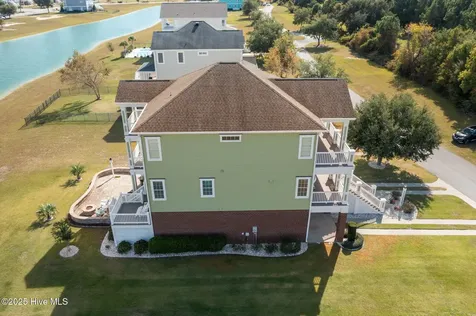 309 Kensington Place Newport NC 28570