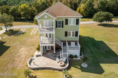 309 Kensington Place Newport NC 28570