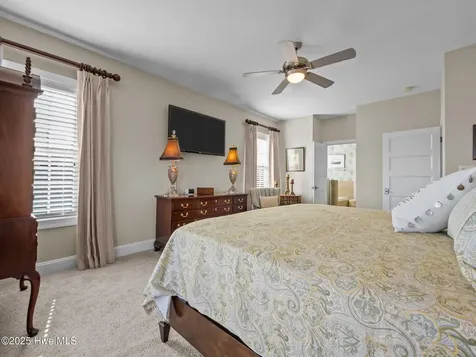 309 Kensington Place Newport NC 28570