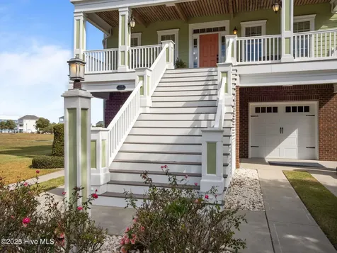 309 Kensington Place Newport NC 28570