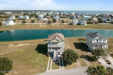 309 Kensington Place Newport NC 28570