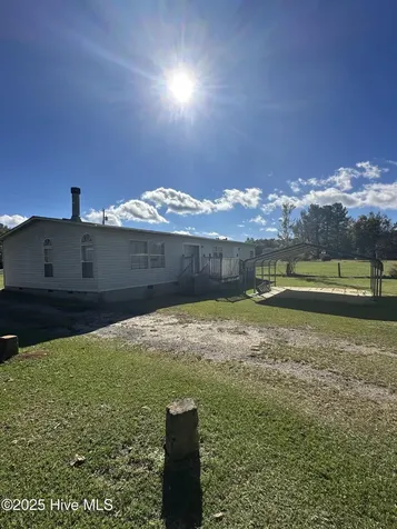 1232 Mears Lane Clarkton NC 28433