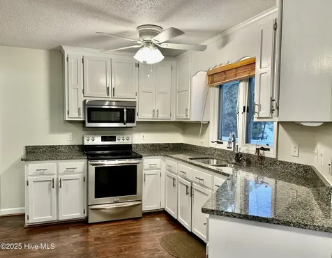 30081 W Lake Drive Wagram NC 28396