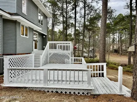 30081 W Lake Drive Wagram NC 28396