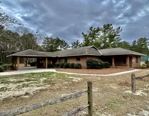 30081 W Lake Drive Wagram NC 28396