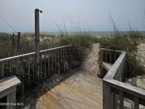 1103 Ocean Drive Emerald Isle NC 28594