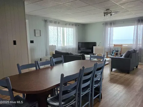 1103 Ocean Drive Emerald Isle NC 28594
