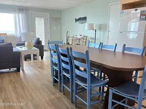 1103 Ocean Drive Emerald Isle NC 28594