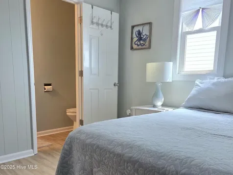 1103 Ocean Drive Emerald Isle NC 28594