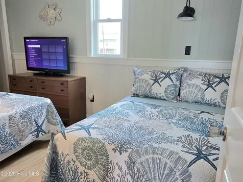 1103 Ocean Drive Emerald Isle NC 28594