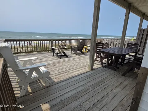 1103 Ocean Drive Emerald Isle NC 28594