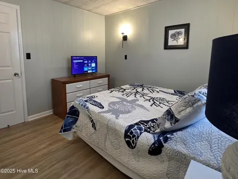 1103 Ocean Drive Emerald Isle NC 28594