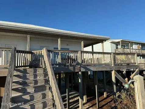 1103 Ocean Drive Emerald Isle NC 28594