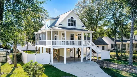 805 E Yacht Drive Oak Island NC 28465
