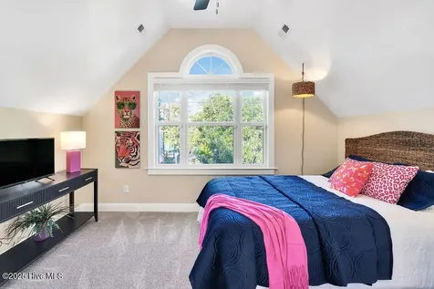 805 E Yacht Drive Oak Island NC 28465