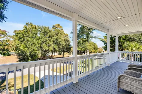 805 E Yacht Drive Oak Island NC 28465
