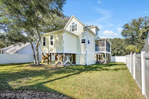 805 E Yacht Drive Oak Island NC 28465