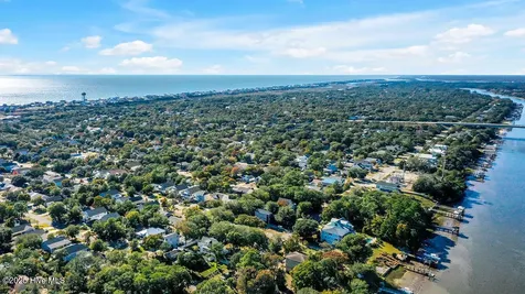 805 E Yacht Drive Oak Island NC 28465