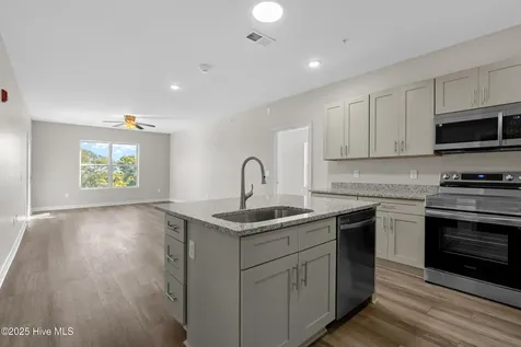 2272 Dolphin Shores Drive SW Supply NC 28462