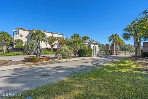 2272 Dolphin Shores Drive SW Supply NC 28462