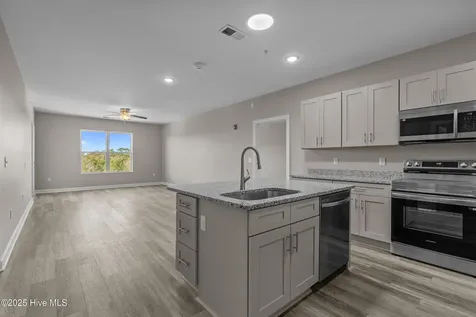 2272 Dolphin Shores Drive SW Supply NC 28462