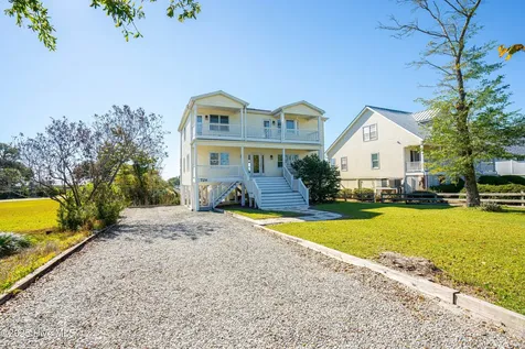 726 Waterway Drive SW Sunset Beach NC 28468