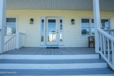 726 Waterway Drive SW Sunset Beach NC 28468