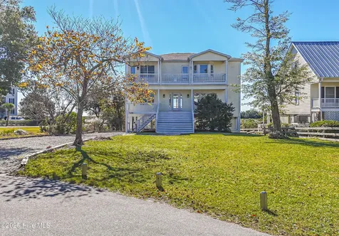 726 Waterway Drive SW Sunset Beach NC 28468