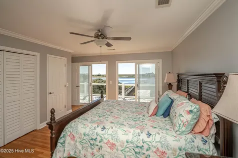 726 Waterway Drive SW Sunset Beach NC 28468