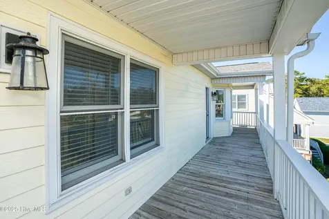 726 Waterway Drive SW Sunset Beach NC 28468