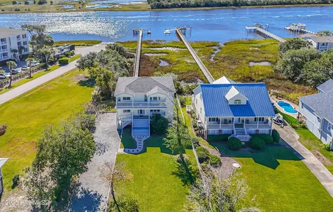 726 Waterway Drive SW Sunset Beach NC 28468